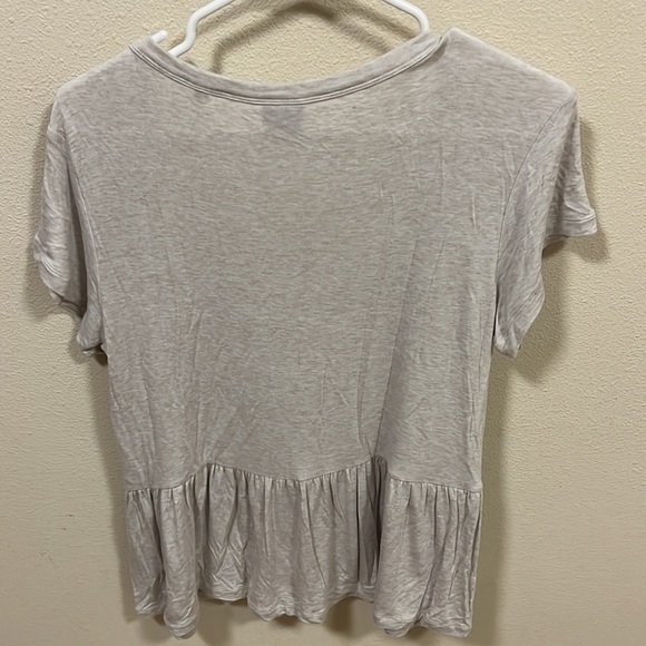 Cabi hangout tee - Picture 2 of 3